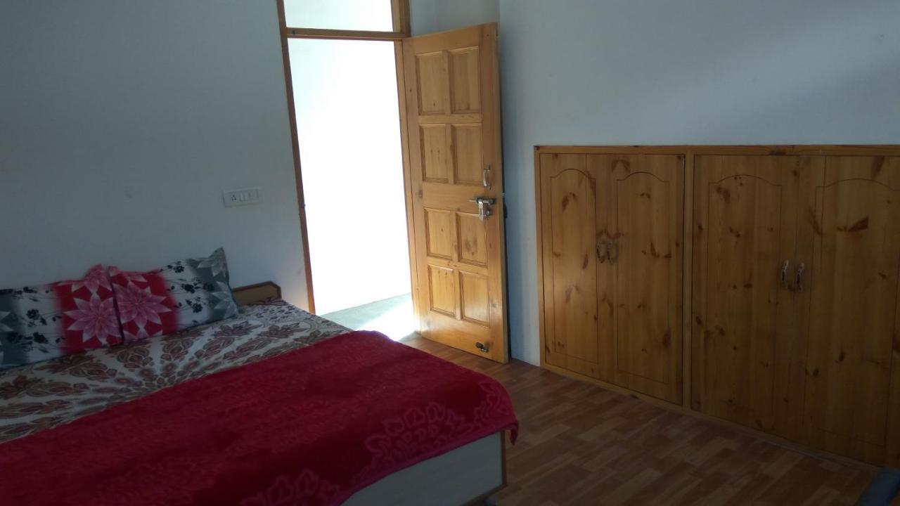 Sunface Homestay Manāli Exterior foto
